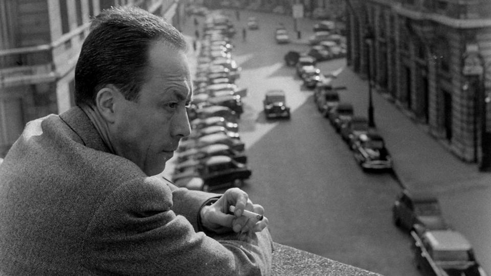 albert camus on balcony